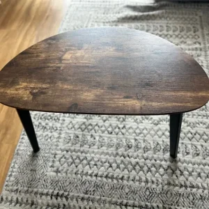 Coffee table/Centre table