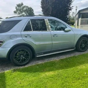 Mercedes-Benz M-Class Estate 2006, 5-door, Semi-Auto
