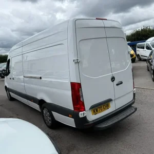 2021 Mercedes-Benz Sprinter 315 CDI Progressive L3 LWB EU6 Panel Van - Image 4