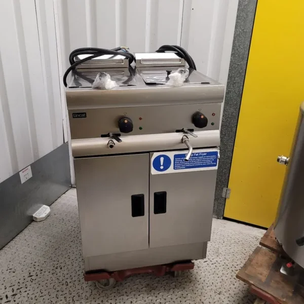 Lincat 2x6kW electric fryer