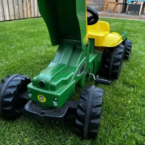 Kids John Deere Tractor and Trailer - Image 4