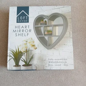 Heart mirror shelf storage