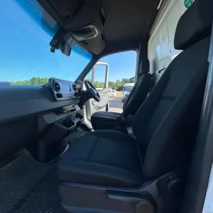 2019 Mercedes-Benz Sprinter 314 CDI Luton/Box DIESEL Automatic - Image 3