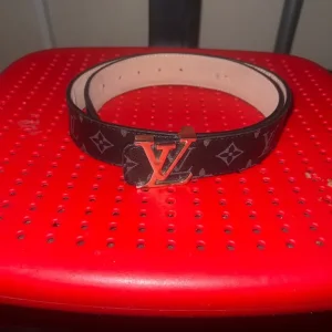 Louis Vuitton belt