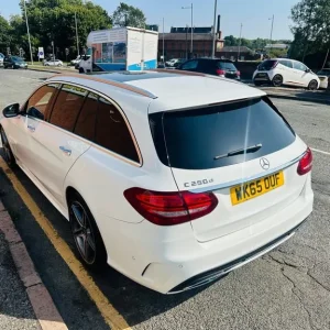 2015 Mercedes-Benz C-Class 2.1 C250d AMG Line Estate - Image 7