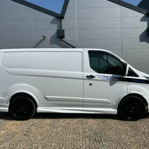 2015 Ford Transit Custom 270 2.2 TDCI SWB Modified Sport - Image 3