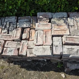 Clay bricks - Imperial size - Image 2