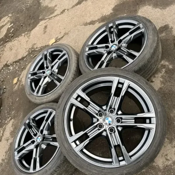 BMW 1/2 Series 18" Alloy Wheels with Continental and Davanti Tires