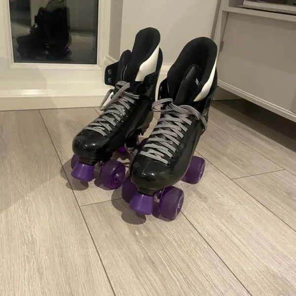 Roller skates ventro pros
