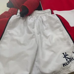 Wellington college rugby top, shorts and socks - Image 3