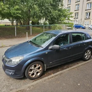 Vauxhall Astra 2006 hatchback manual 1.6 - Image 2