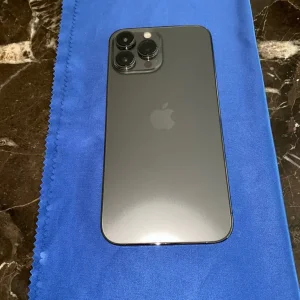 iPhone 13 Pro Max 1TB 99% battery health - Image 3