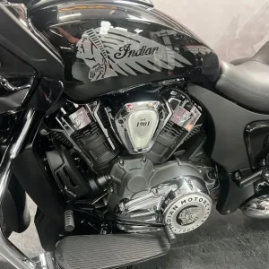 Indian Challenger Limited 2022 1768cc 13,000 miles - Image 3