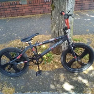 20-inch BMX bike - Image 3