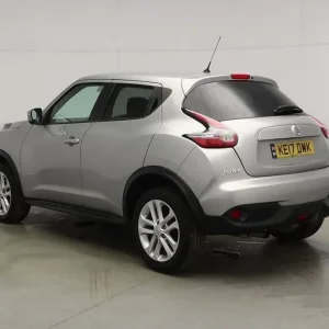 2017 Nissan Juke 1.2 DIG-T N-Connecta SUV 5-door Petrol Manual - Image 4