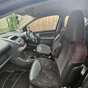 2009 Toyota AYGO 3-door hatchback - Image 4