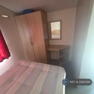 1 bedroom furnished house in Florence Farm, Rochester, Kent - Image 5