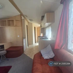 1 bedroom furnished house in Florence Farm, Rochester, Kent - Image 6