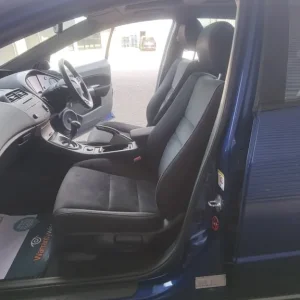 2011 Honda Civic 1.8 i-VTEC ES 5-door Hatchback Manual - Image 4