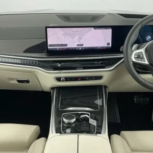 2025 BMW X7 xDrive40i M Sport 5-door Estate - Image 4