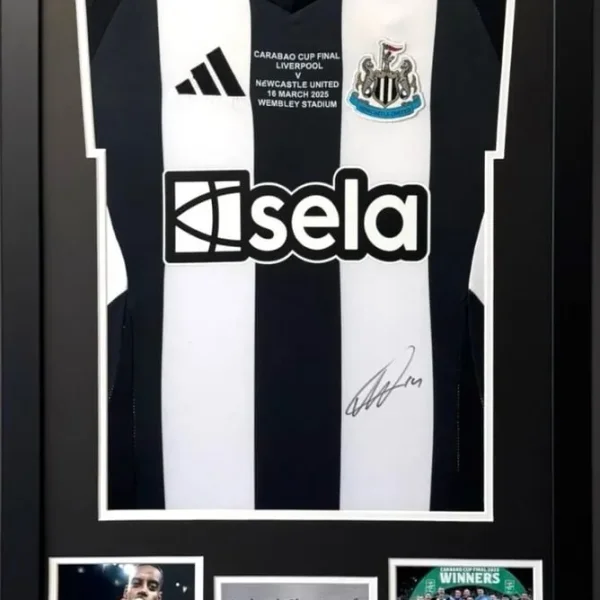Signed Alexander Isak Newcastle shirt with COA