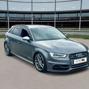 2016 Audi S3 Sportback S Tronic Quattro Euro 6 5-door Hatchback - Image 8