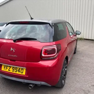 Citroen DS3 2014 3-door hatchback manual - Image 6