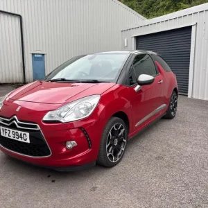 Citroen DS3 2014 3-door hatchback manual