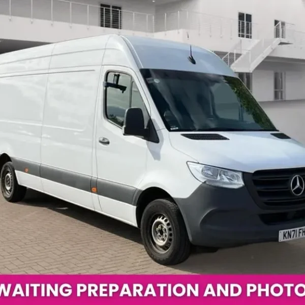 Mercedes-Benz Sprinter 315 CDI 150 L3H2 Progressive LWB High Roof RWD