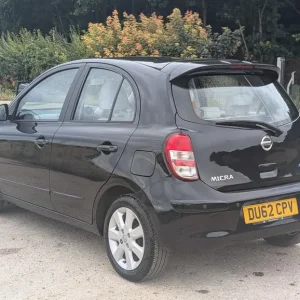 2012 Nissan Micra 1.2 DIG-S Tekna Hatchback - Image 6