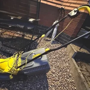 Challenge 1000W Corded Lawnmower - Image 2