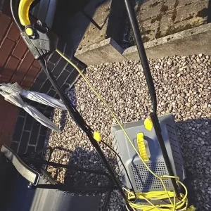 Challenge 1000W Corded Lawnmower