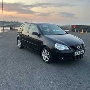 Volkswagen Polo Hatchback 2009 1.4L 5-door - Image 2