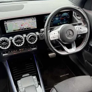2021 Mercedes-Benz EQA 250 AMG Line 5-door electric hatchback - Image 4