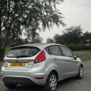 Ford Fiesta 2011 Hatchback Manual 5-door - Image 4