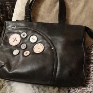 Radley black leather handbag with stitched detail - Image 3