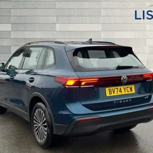 2024 Volkswagen Tiguan 1.5 eTSI 150 Life 5dr DSG SUV Petrol Automatic - Image 3