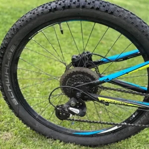 Cuda CP24M Kids MTB with front suspension and disc brakes - Image 6
