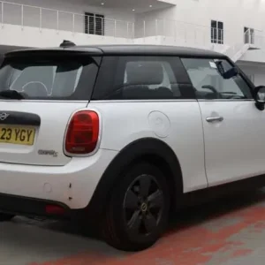 2023 MINI Cooper S Electric Hatchback - Image 4