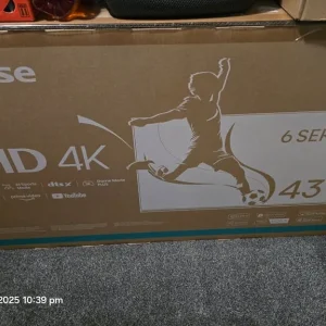 3x 43-inch smart TVs