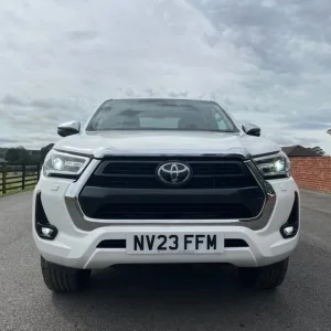 2023 Toyota Hilux Invincible Double Cab 4WD D-4D - Image 2