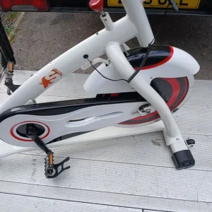 Exercise bike - Image 4