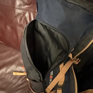 Decathlon trekking backpack 50l - Image 4