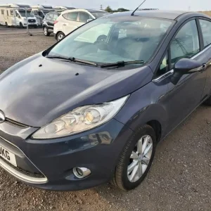 Ford Fiesta 1.4 TDCi Zetec 2011 - Image 4