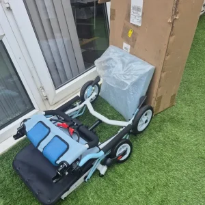 Lught weight wheelchair - Image 7