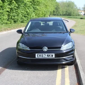 2017 Volkswagen Golf SE TDI BlueMotion Hatchback - Image 5