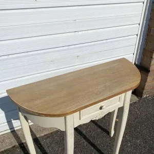 Vintage Cream Console Table with Drawer - Image 3