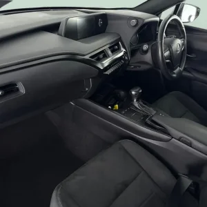 2019 Lexus UX 2.0 Hybrid SUV - Image 4