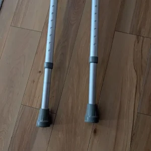 Coopers Elbow Double Adjustable Crutches PVC Handle Adult - Image 4