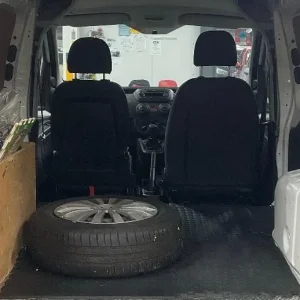 2011 Citroen Nemo 1.3 HDi 660 16v LX FWD DPF Panel Van - Image 6
